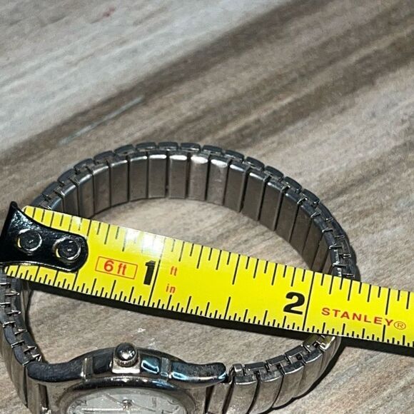 Quartz Movement Wristwatch Women’s Grandmacore Silver Tone Stainless Steel Teste - Picture 3 of 7